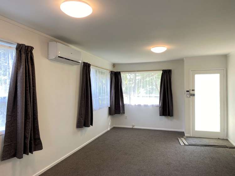 1/27 Mataroa Road Mount Wellington_4