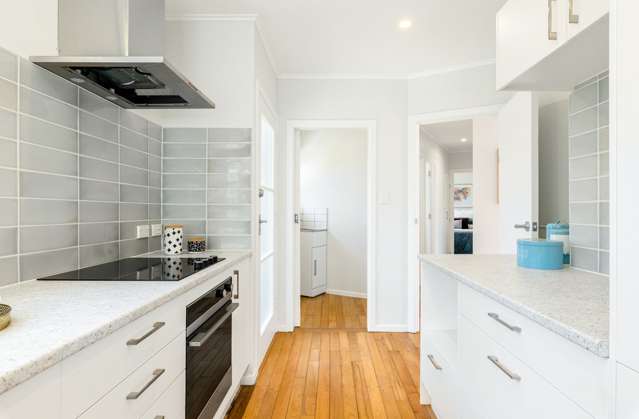 86 Willerton Avenue New Lynn_2