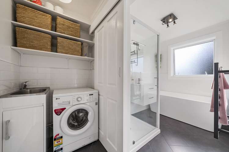 1521a Great North Road Waterview_14