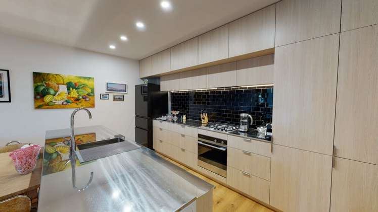 41 Erica Pabst Way Island Bay_7