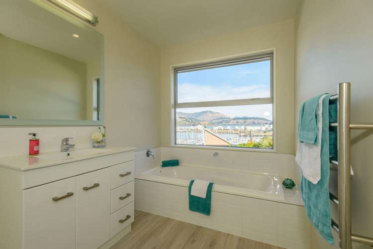 1 Simeon Quay Lyttelton_11