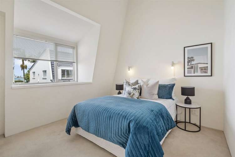 11/212 Hurstmere Road Takapuna_16