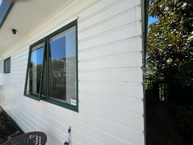 Chic 2BR Pakuranga Retreat w/ AirCon