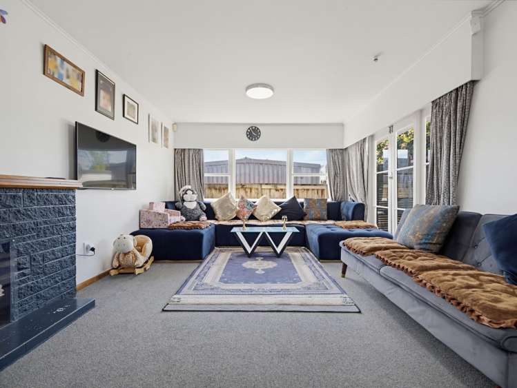 25 Coleridge Drive Enderley_5