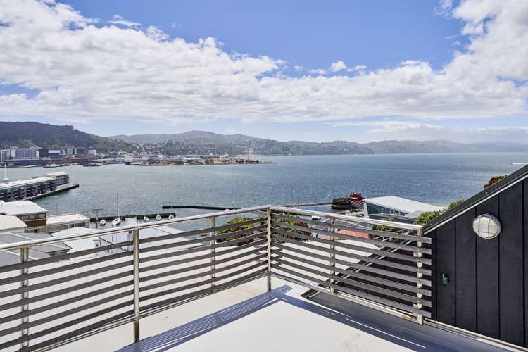 8 Mcfarlane Street Mount Victoria_22
