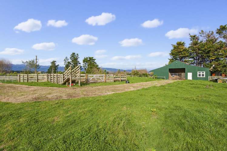 36 Painua Road Hokio Beach_20