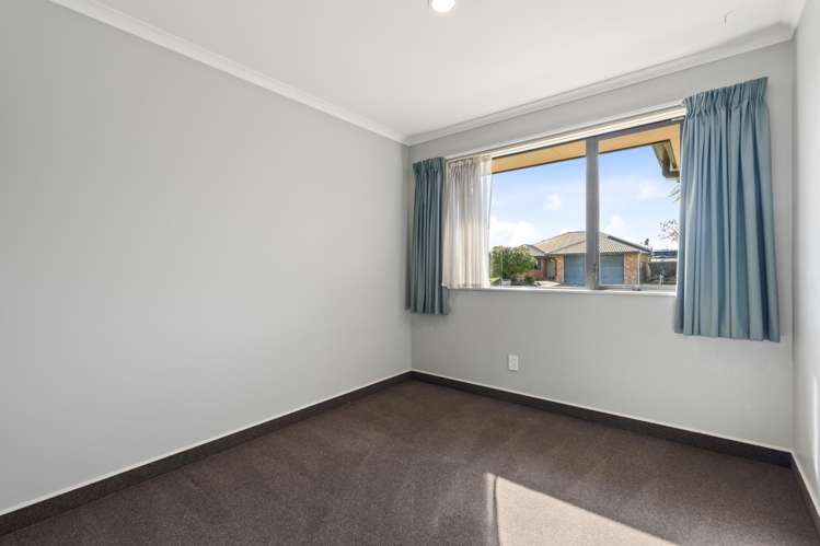 18 Otia Drive Richmond_7
