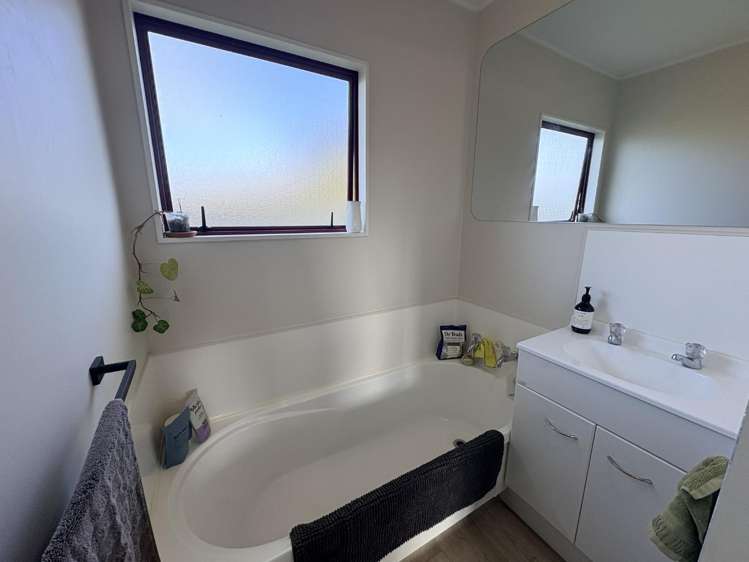 43a Tait Drive Greenmeadows_6