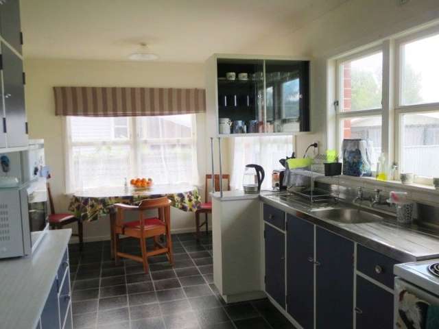 144 Liverpool Street Levin_1