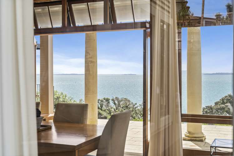 15 Omana Esplanade Maraetai_10