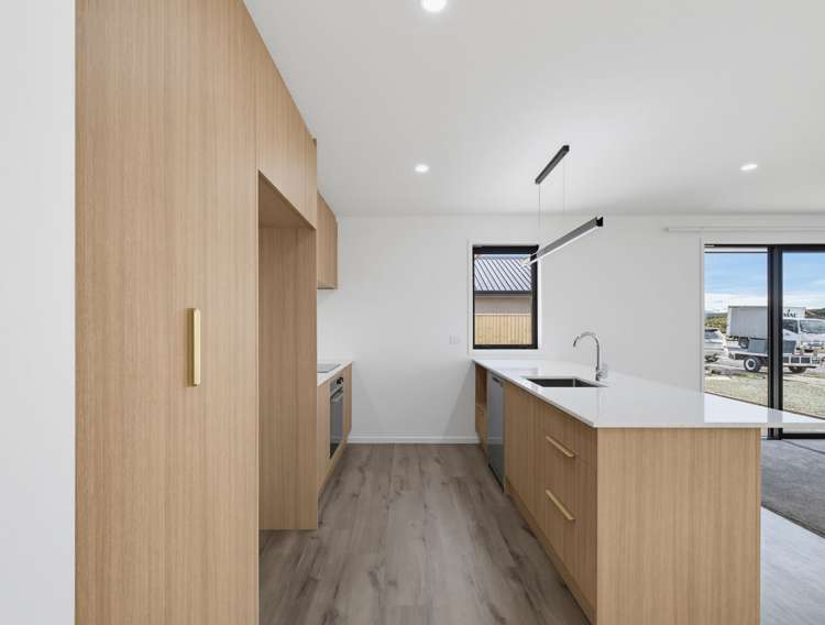 61 Bill Harvey Drive Halswell_4
