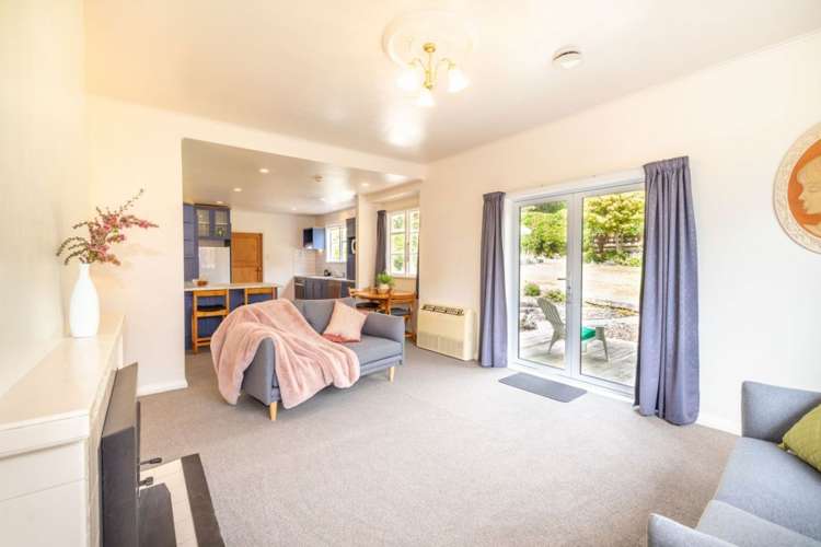 19 Greenhill Avenue Wakari_1