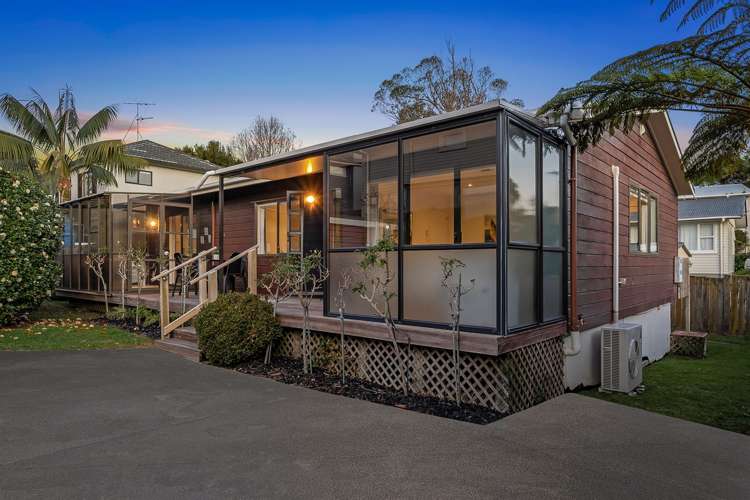 2/30 Selwyn Crescent Forrest Hill_11