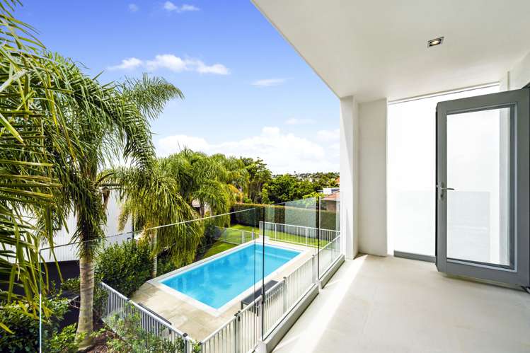 6 Tautari Street Orakei_12