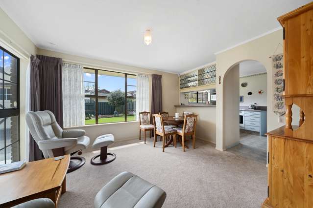 21 Waddington Drive Naenae_3