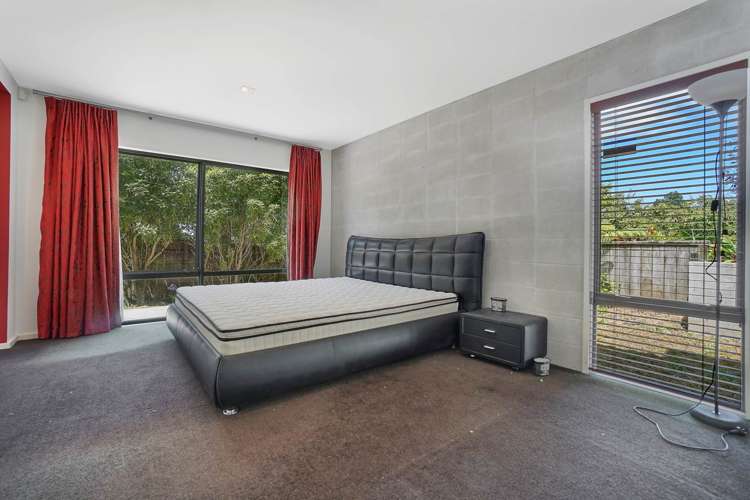 2/92 Ocean View Road Northcote_10