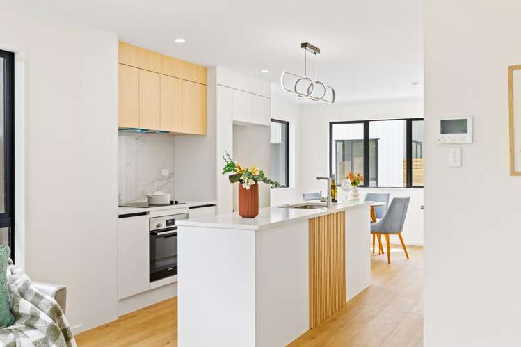 113 Beach Road Te Atatu Peninsula_6