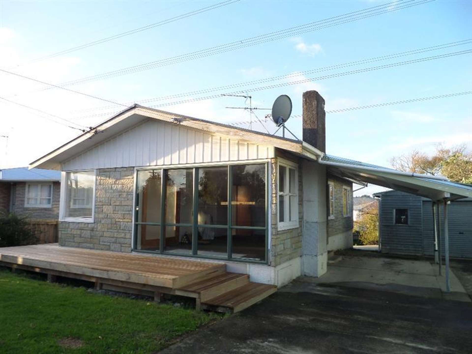 92 Clayton Avenue Otara_0