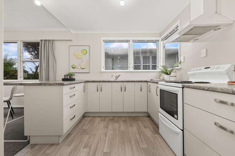 6 Tawa Street Levin_16