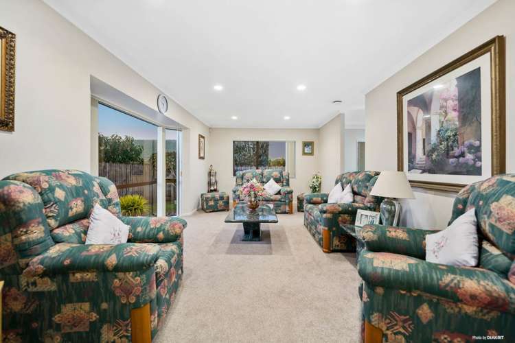 18 Ambleside Drive Northpark_12