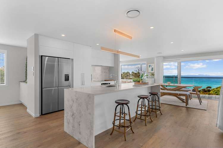 4 Solar Way Langs Beach_10