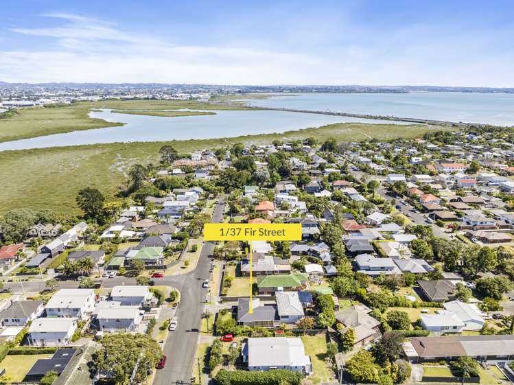 1/37 Fir Street Waterview_14