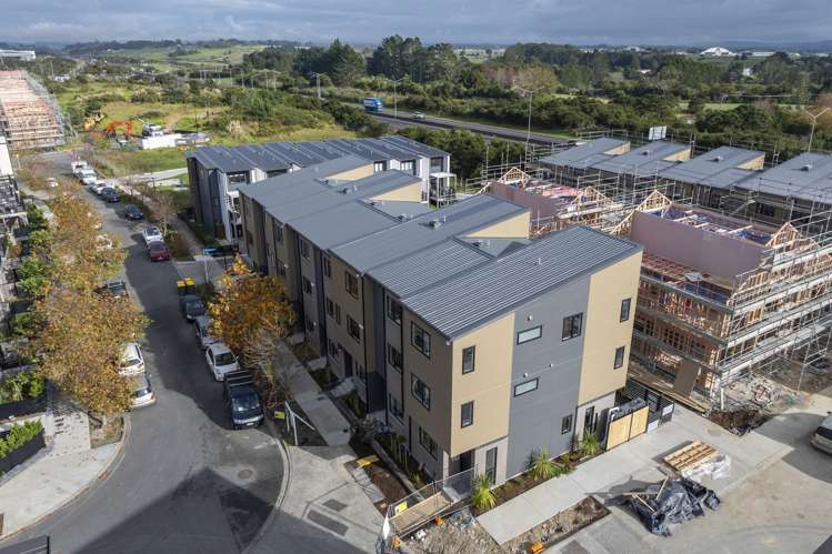 Lot 2/20 Falcon Crescent Hobsonville_34