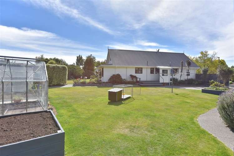 8 Terrace Road Leithfield_13