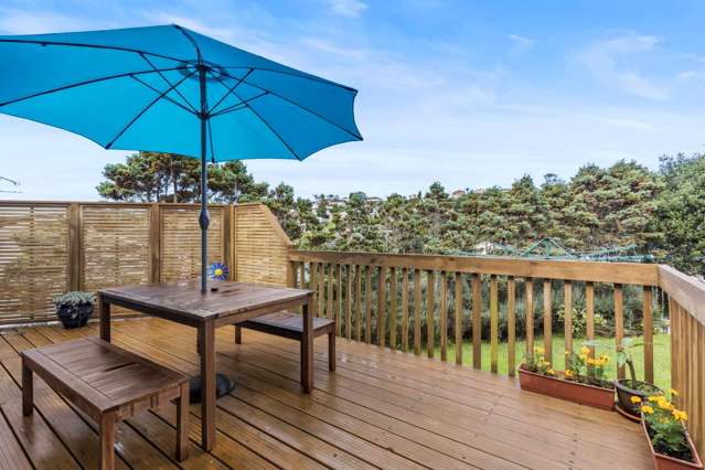 8 Tetrarch Place Totara Vale_2