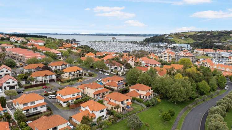 42 Parkwood Crescent Gulf Harbour_24