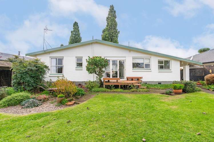 6 Mersea Place Maungatapu_12