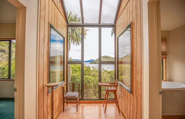 30 Deep Bay Road Stewart Island_1
