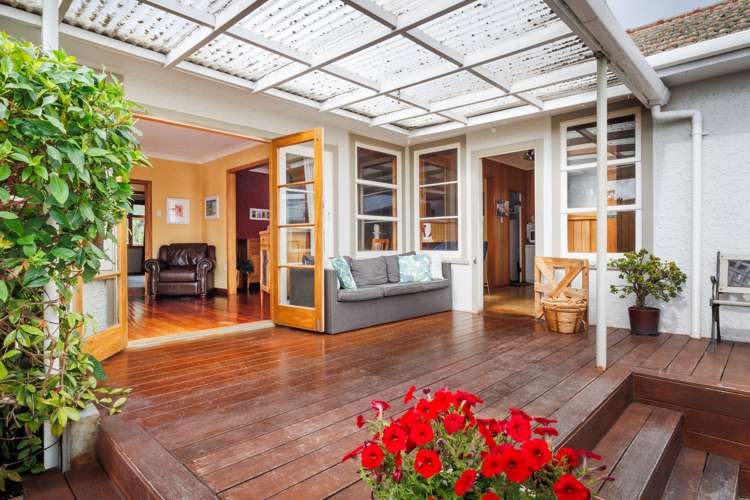 7 Vernon Avenue Takaro_19