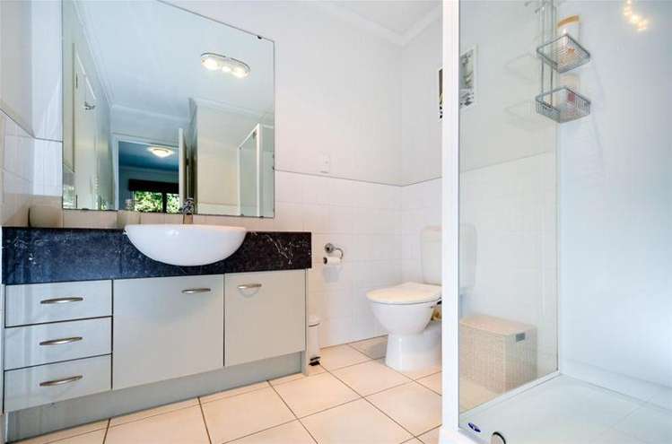 54 Provence Esplanade Te Atatu Peninsula_9