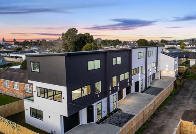 New Build in Papatoetoe