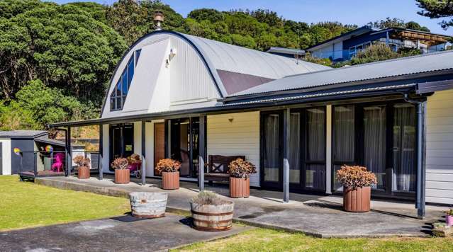 9 Beach Road Patea_4