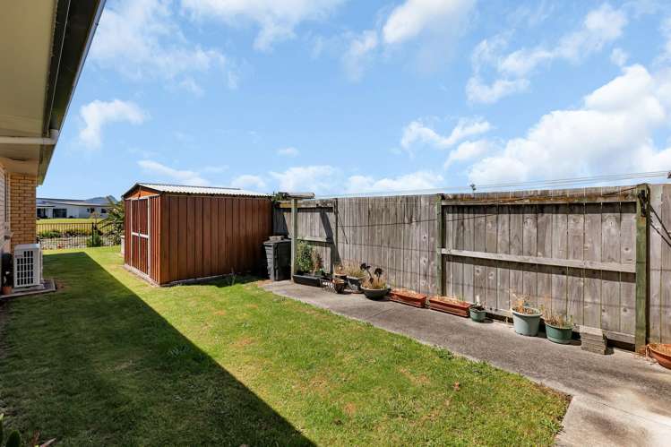 12 Sando Way One Tree Point_23