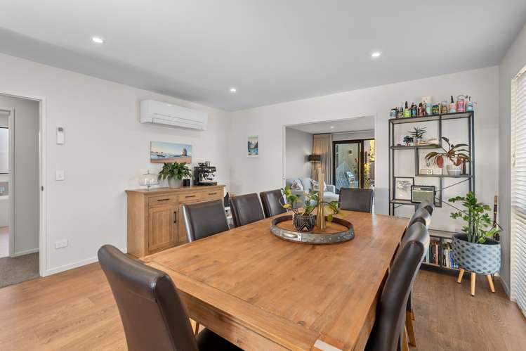 97 Burdon Loop Lake Hawea_6