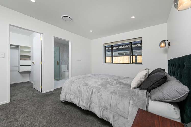 23 Wooing Tree Avenue Cromwell_11