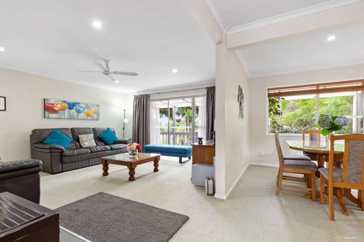 4 Onedin Place Titirangi_6