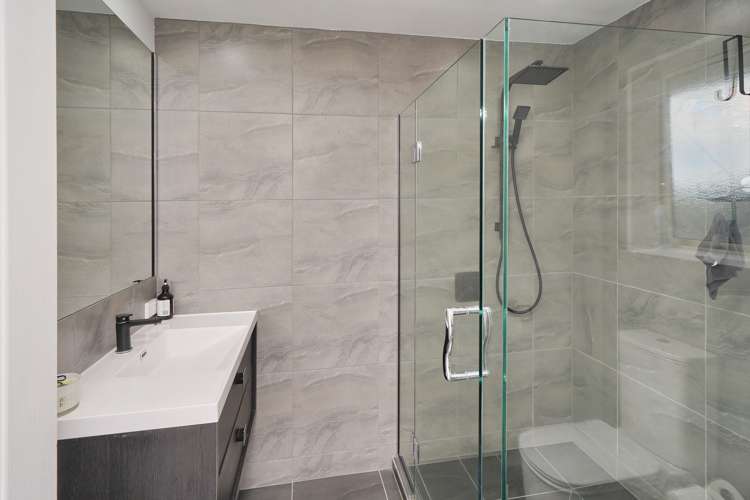 362 No 10 Road Swannanoa_6