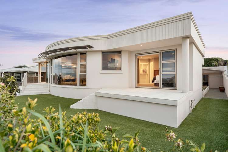 3 Seaview Road Otumoetai_16