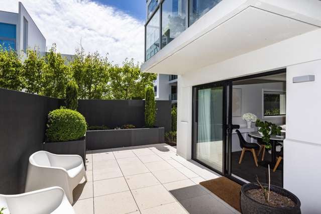 2/18 Carlton Mill Road Merivale_1