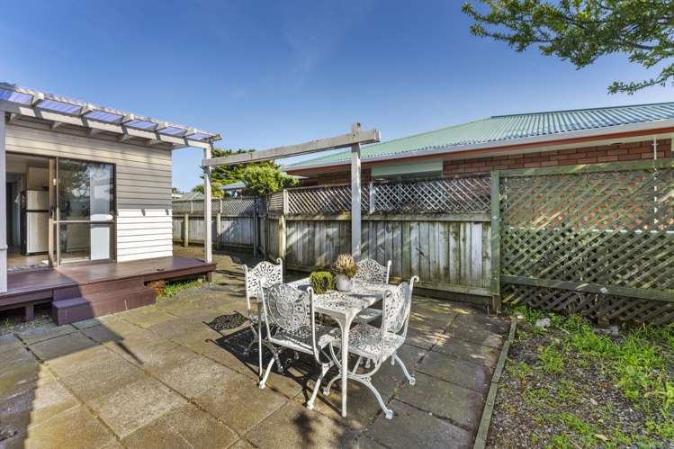 1 Devon Road Springvale_14