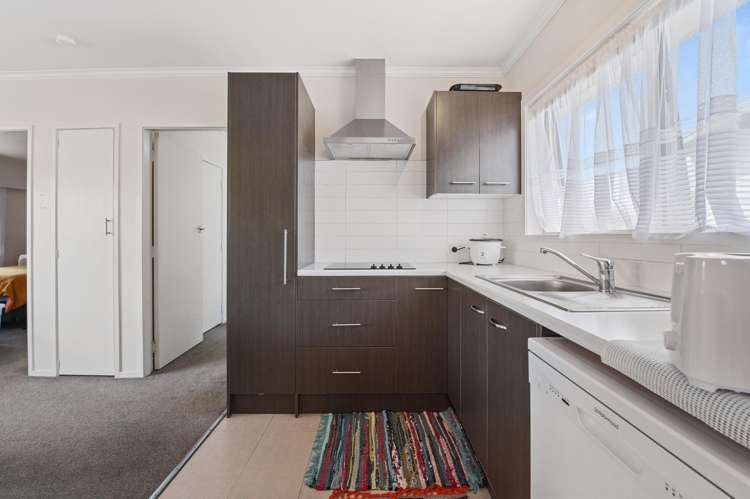 160A Ranolf Street Glenholme_6