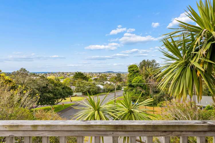108 Takahe Road Titirangi_18