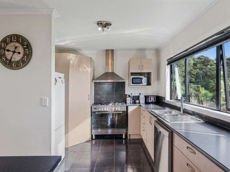 50 Manawahe Road Matata_2