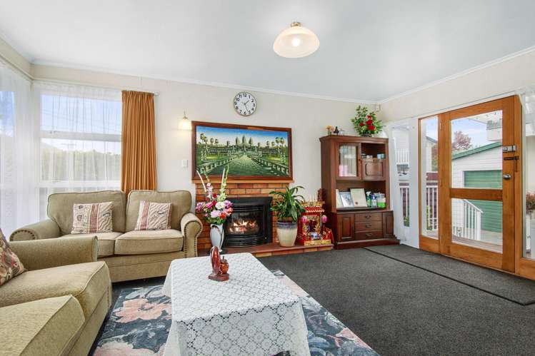 98 Thackeray Street Trentham_2