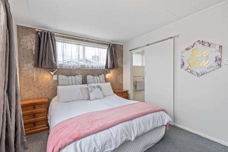 21 Langley Avenue Milson_9