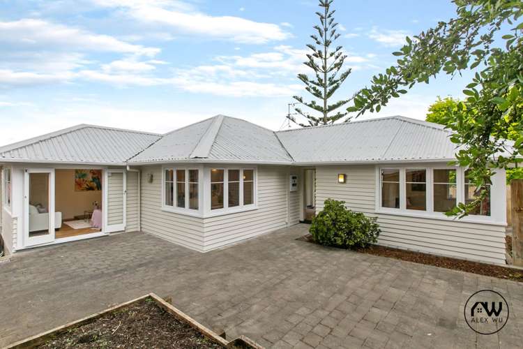 243a Glengarry Road Glen Eden_14